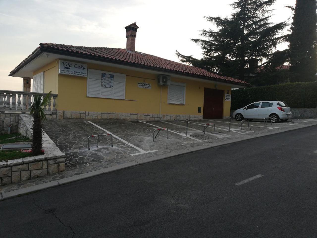 Guest House Vila Luka Portorose Esterno foto